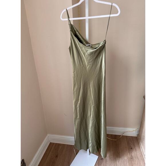 Reformation Olesia Dress Artichoke Satin Green One Shoulder size 8 - Picture 4 of 6